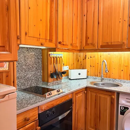 Ambiente Cálido Y Acogedor -rincón Rústico - Falcó 17 Apartamento *